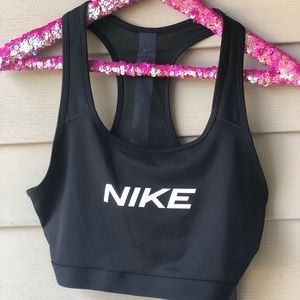 ✨Nike Sports Bra XL ✨